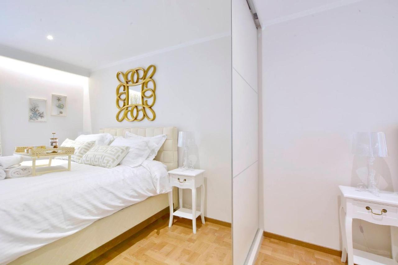 Mar Luxury Suite Corfu  Exterior photo